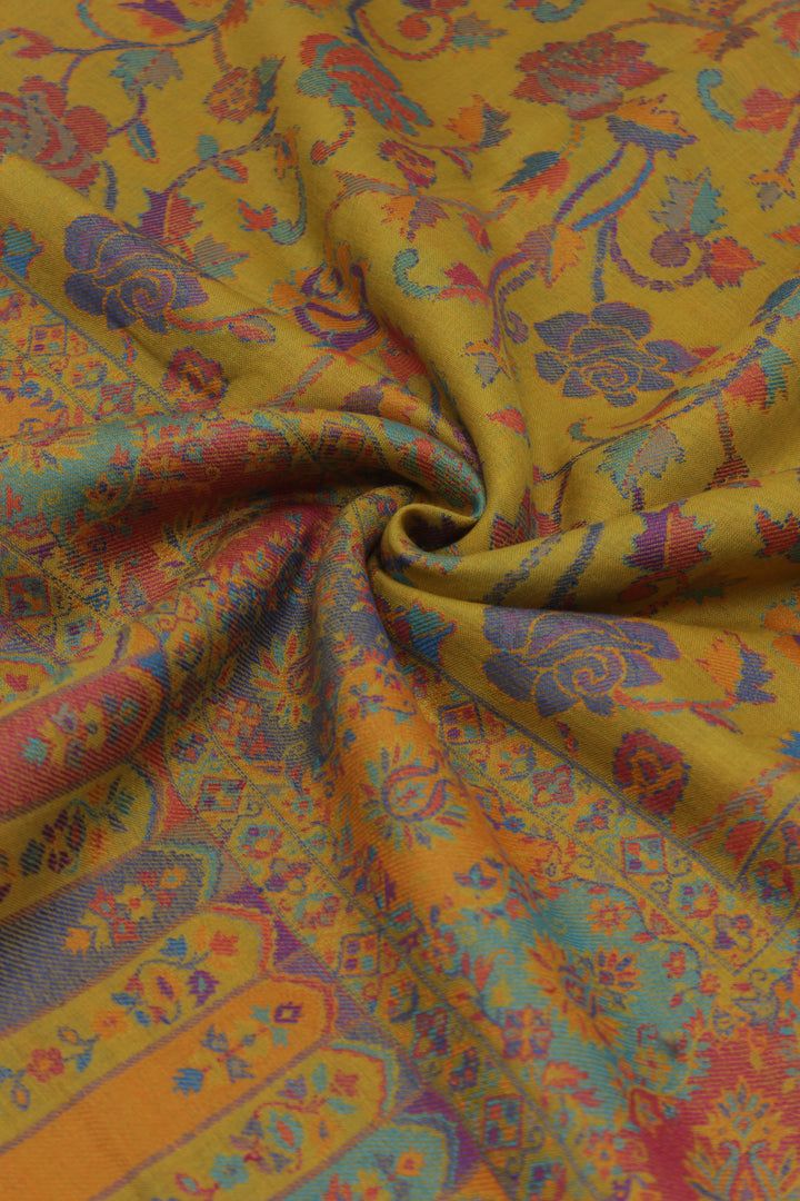 The Timeless Grace Of Bannuci's Pashmina shawls