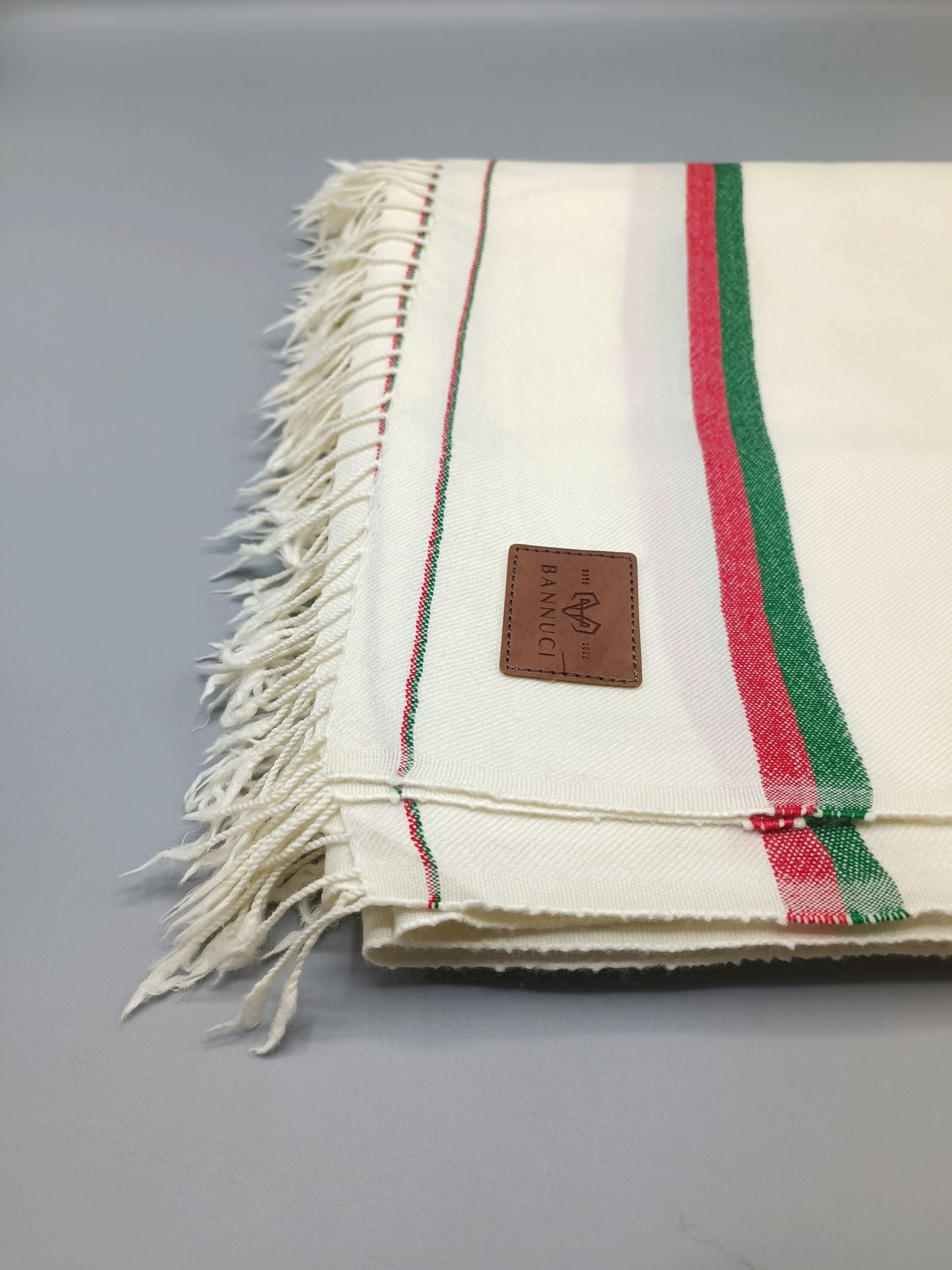 Premium Quality Double Fiber PTI Striped Off White Pure Woolen Shawl
